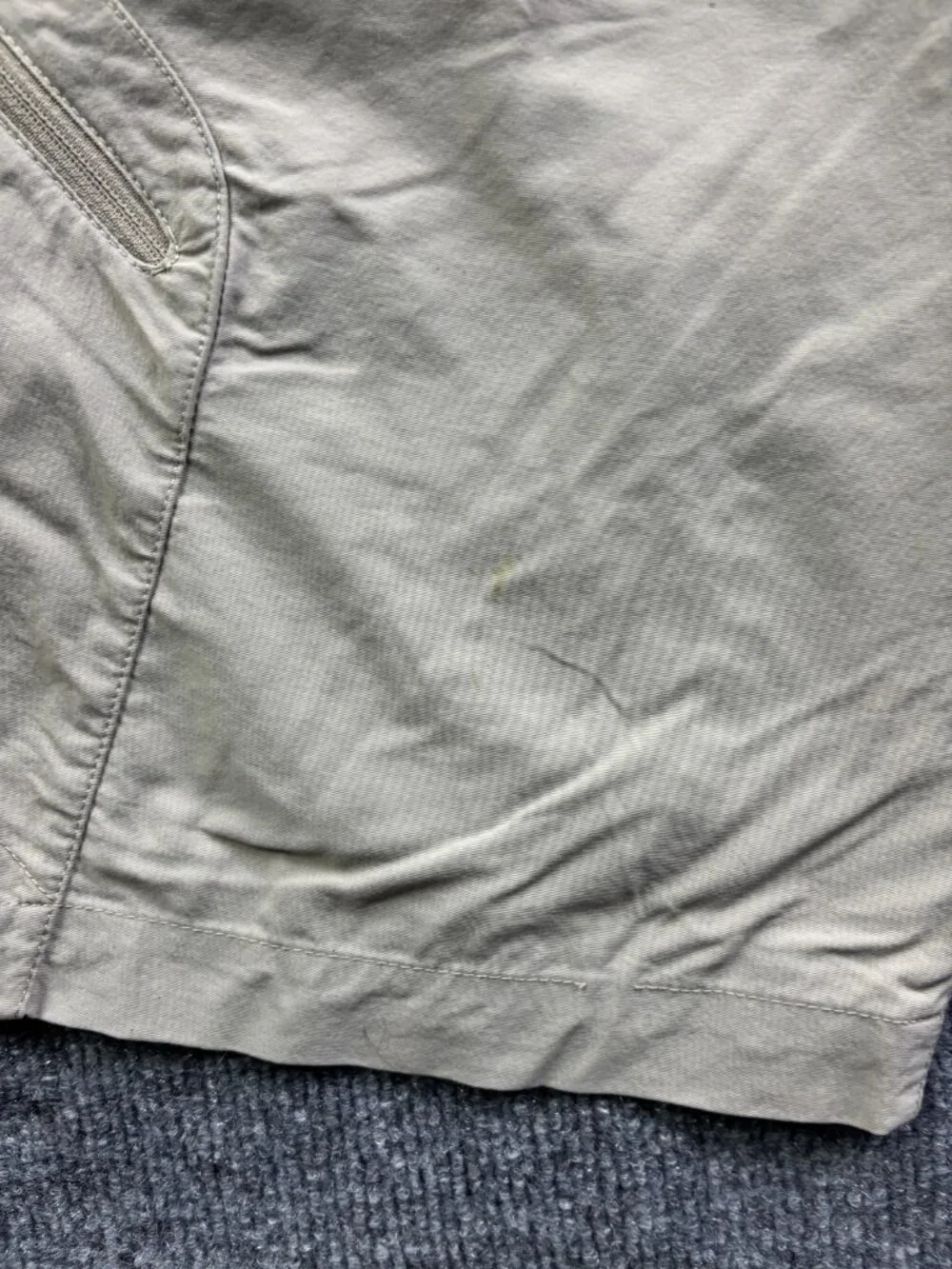 The North Face Shorts Mens 40 Beige Nylon Hiking‎ Stretch Quick Dry 9 Inseam